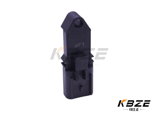 KOMATSU 6261-81-1900 6261811900 চাপ সেন্সর/চাপ সুইচ প্রতিস্থাপন PC160LC-8 PC200LC-8 PC220LC-8 PC300LC-8